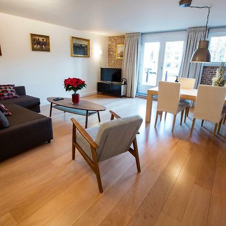 Central & Quiet Canal Apartment アムステルダム エクステリア 写真