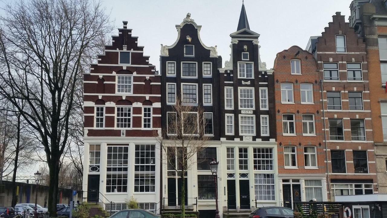 Central & Quiet Canal Apartment アムステルダム エクステリア 写真